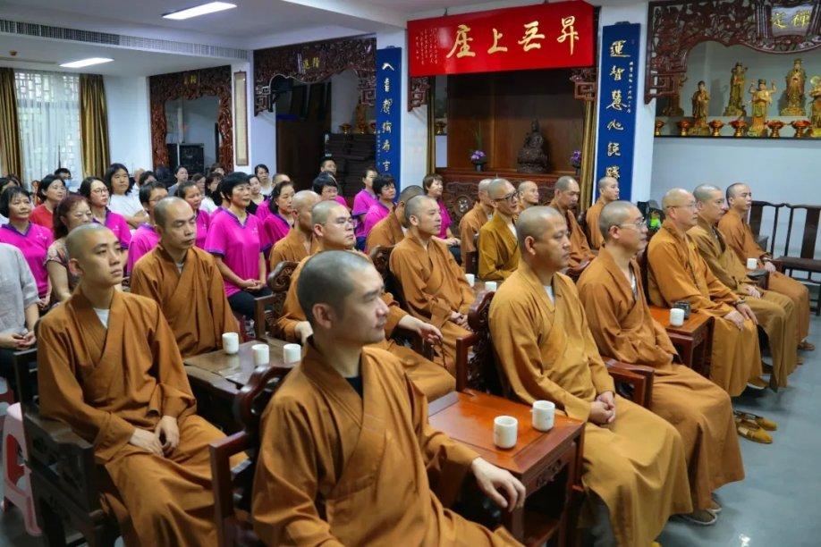 教孩子学会如何跟老师沟通?游戏画面